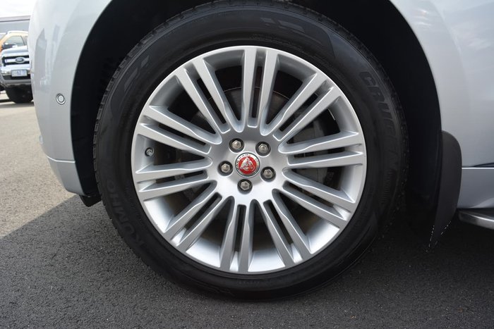 2016 Jaguar F-PACE 30d R-Sport X761 MY17 Four Wheel Drive Silver