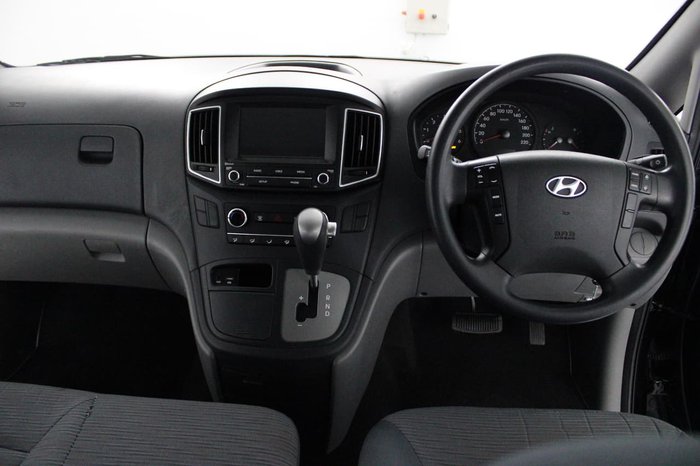 2016 Hyundai iLoad TQ3-V Series II MY16 Black