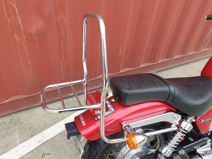 2015 Suzuki BOULEVARD S40 Red