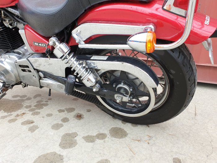 2015 Suzuki BOULEVARD S40 Red