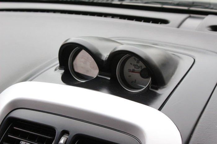 2006 Holden Special Vehicles Clubsport R8 Z Series MY06 Silver