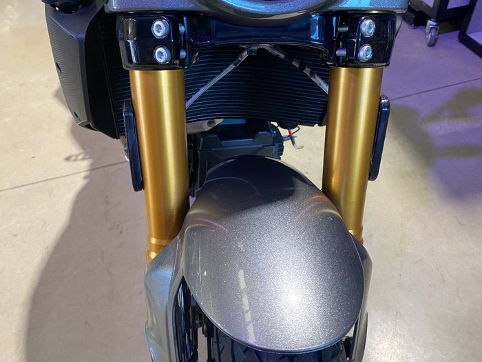 2019 Indian FTR 1200 S RED STEEL GRAY Red