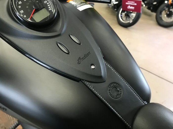 2021 Indian 2021 INDIAN 1900CC CHIEF VINTAGE DARK HORSE BLACK SMOKE CRUISER Black