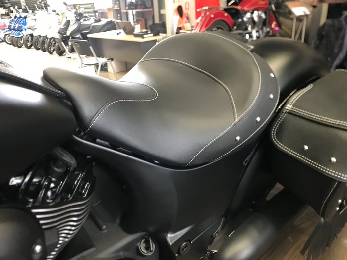 2021 Indian 2021 INDIAN 1900CC CHIEF VINTAGE DARK HORSE BLACK SMOKE CRUISER Black