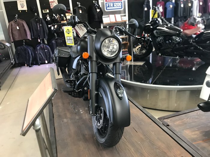 2021 Indian 2021 INDIAN 1900CC CHIEF VINTAGE DARK HORSE BLACK SMOKE CRUISER Black