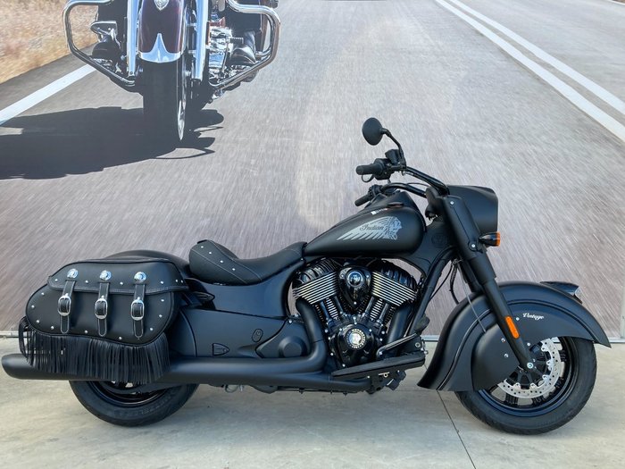 2021 Indian 2021 INDIAN 1900CC CHIEF VINTAGE DARK HORSE BLACK SMOKE CRUI Black