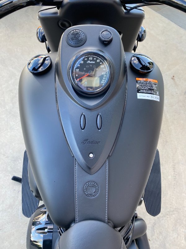 2021 Indian 2021 INDIAN 1900CC CHIEF VINTAGE DARK HORSE BLACK SMOKE CRUI Black