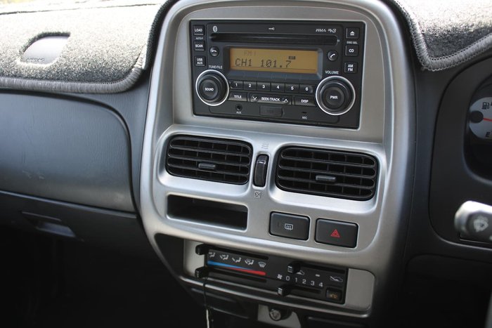 2013 Nissan Navara ST-R D22 S5 4X4 Blue