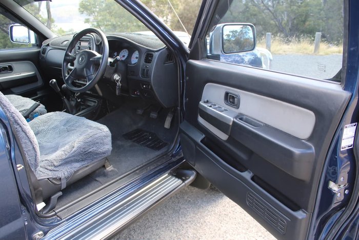 2013 Nissan Navara ST-R D22 S5 4X4 Blue