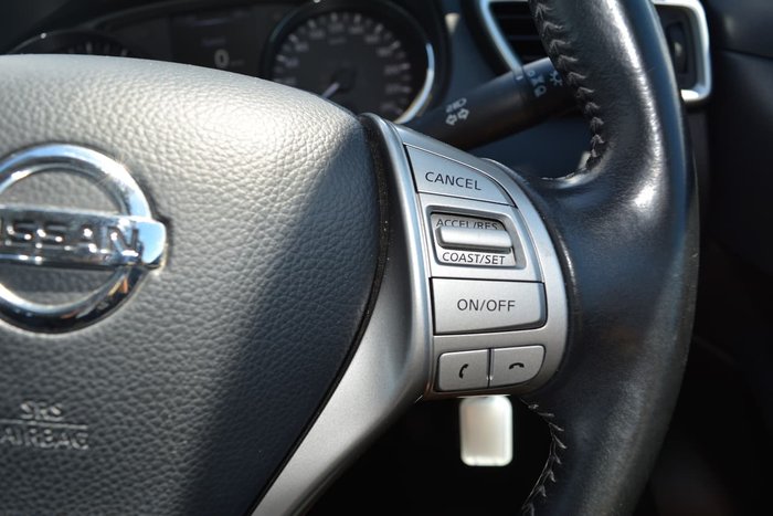 2017 Nissan QASHQAI N-SPORT J11 White