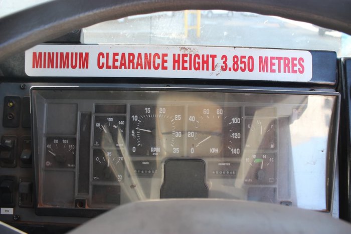 2005 IVECO ACCO WHITE