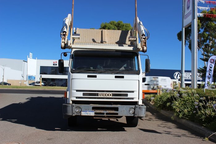 2005 IVECO ACCO WHITE