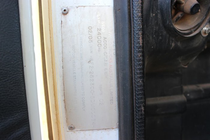 2005 IVECO ACCO WHITE