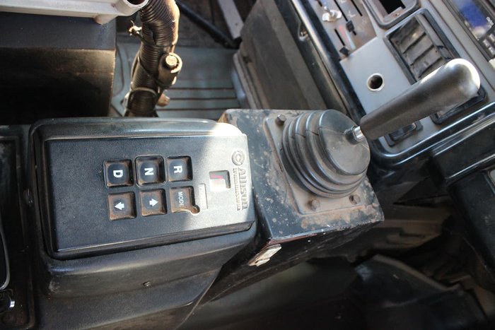 2005 IVECO ACCO WHITE