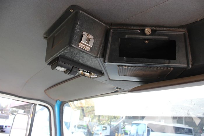 2005 IVECO ACCO WHITE