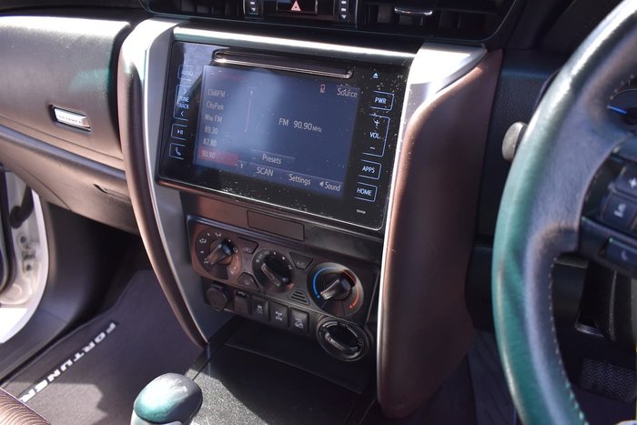 2015 Toyota Fortuner GXL GUN156R 4X4 Dual Range White