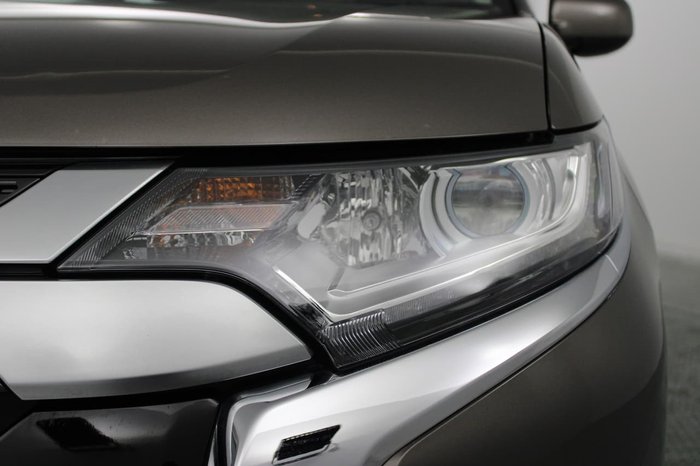 2019 Mitsubishi Outlander ES ZL MY20 4X4 On Demand Brown