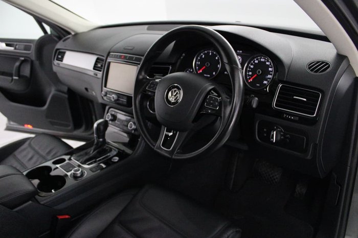 2017 Volkswagen Touareg 150TDI Element 7P MY17 Four Wheel Drive Grey