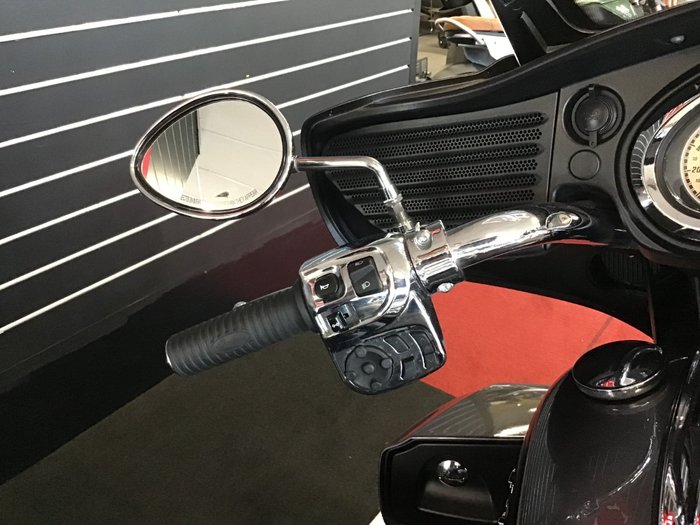 2016 Indian ROADMASTER THUNDER BLACK