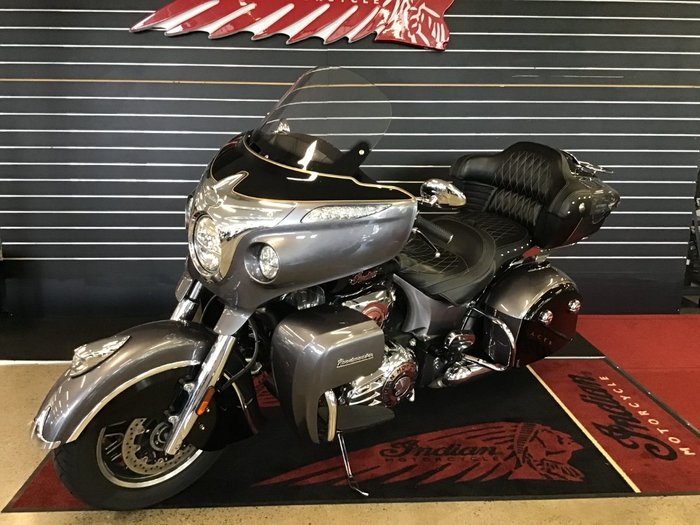 2016 Indian ROADMASTER THUNDER BLACK