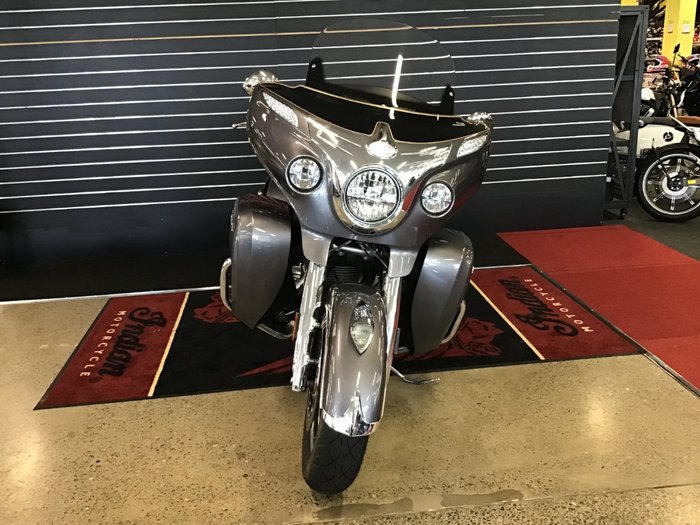 2016 Indian ROADMASTER THUNDER BLACK