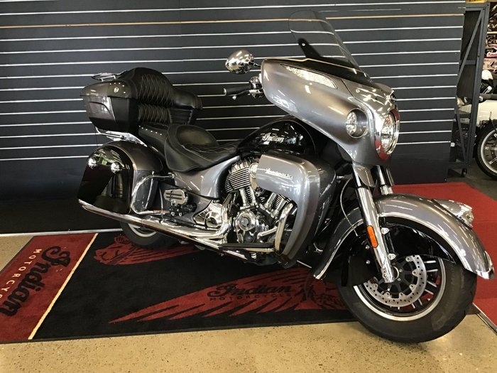 2016 Indian ROADMASTER THUNDER BLACK