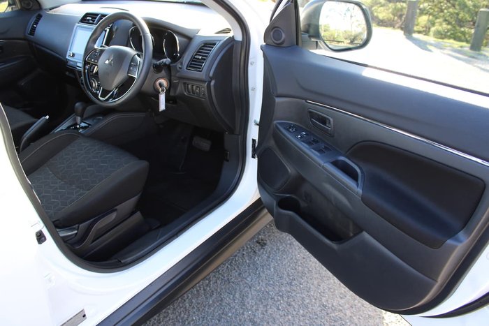 2019 Mitsubishi ASX ES XD MY20 White