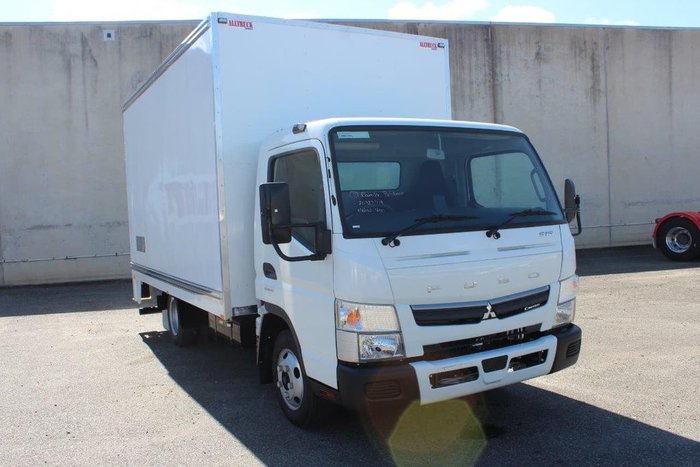 2021 FUSO CANTER 515 White