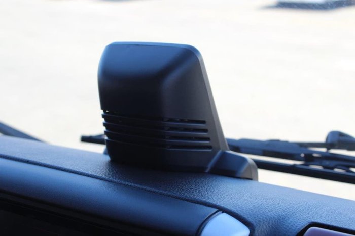 2021 FUSO CANTER 515 White