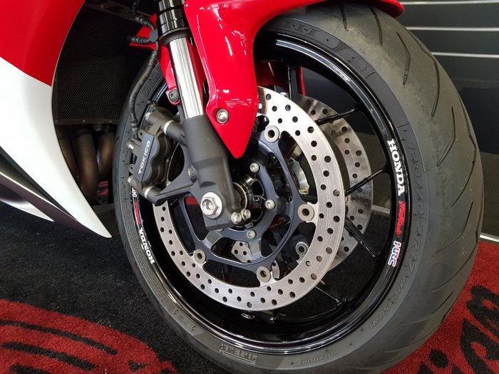 2015 Honda CBR1000RR (FIREBLADE) Red