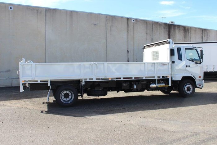2021 FUSO FIGHTER 1427 White
