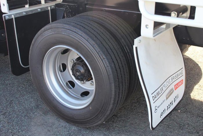 2021 FUSO FIGHTER 1427 White