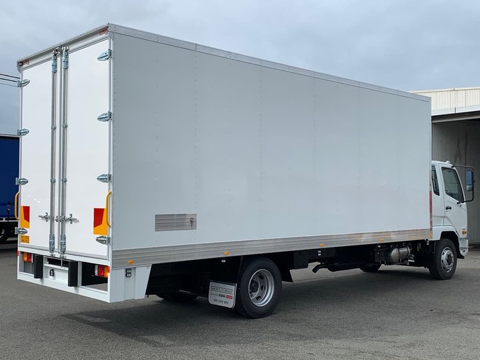 2021 FUSO FIGHTER 1227 White