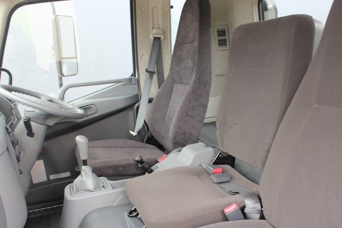 2021 FUSO FIGHTER 1427 White