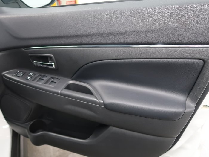 2014 Mitsubishi ASX XLS XB MY15 White