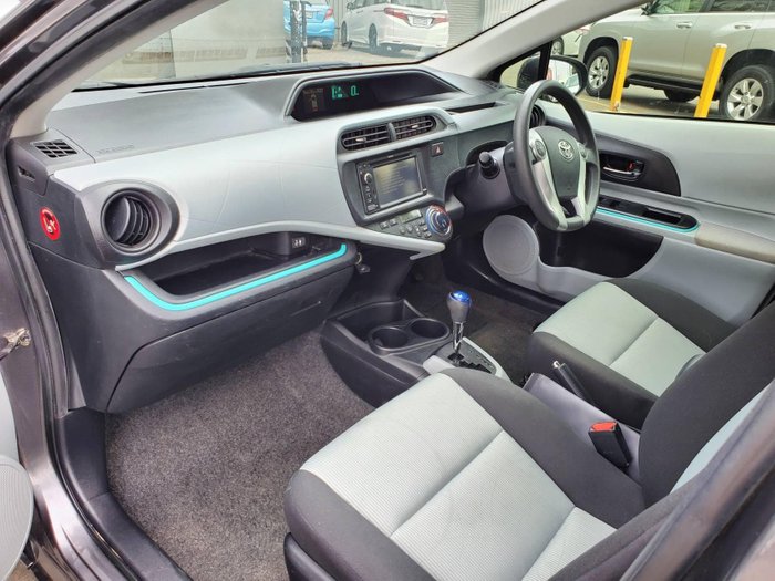 2012 Toyota Prius C NHP10R Graphite