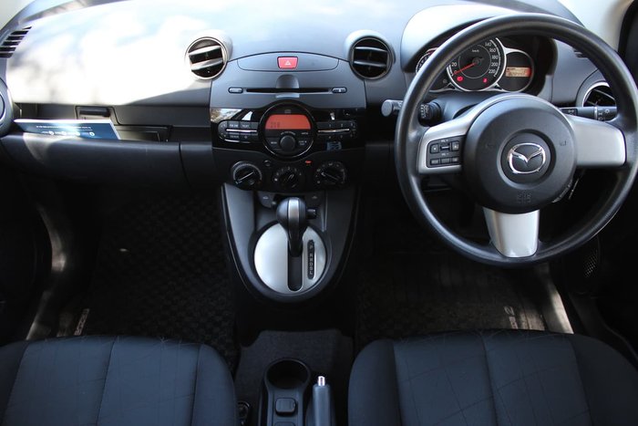 2011 Mazda 2 Neo DE Series 1 MY11 Red