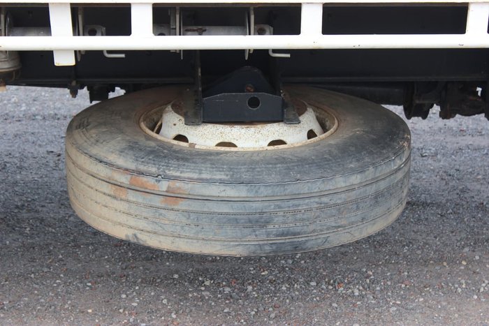 2002 ISUZU FVL1400 WHITE