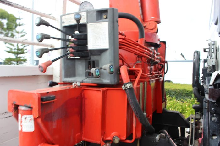 2010 HINO FM 2630 WHITE