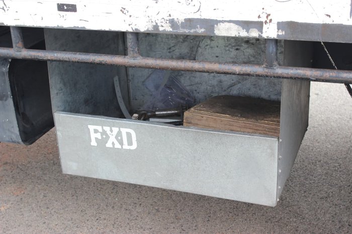 2010 HINO FM 2630 WHITE