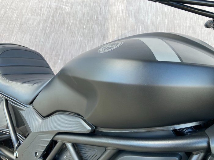 2021 Benelli 502C Black