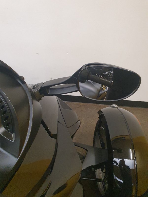 2014 BRP SPYDER Black