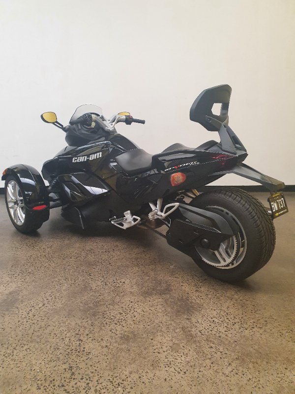 2014 BRP SPYDER Black