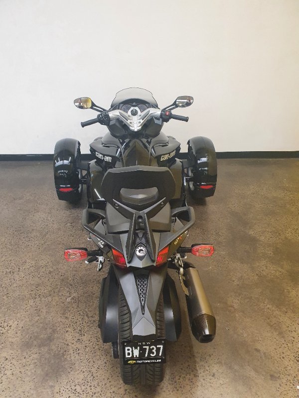 2014 BRP SPYDER Black