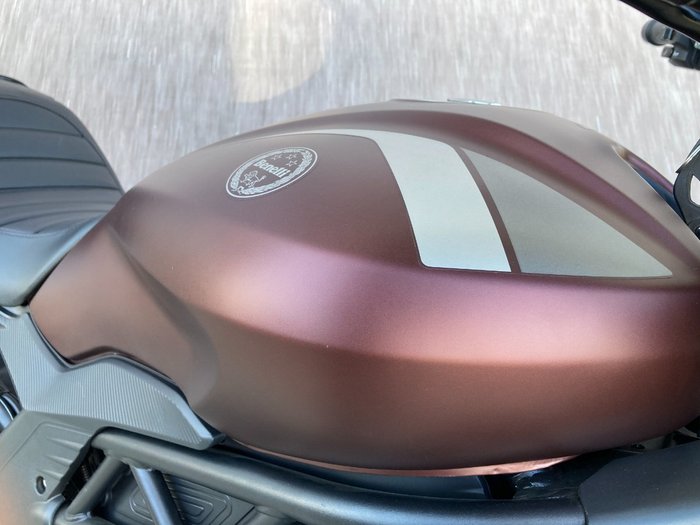 2021 Benelli 502C Red