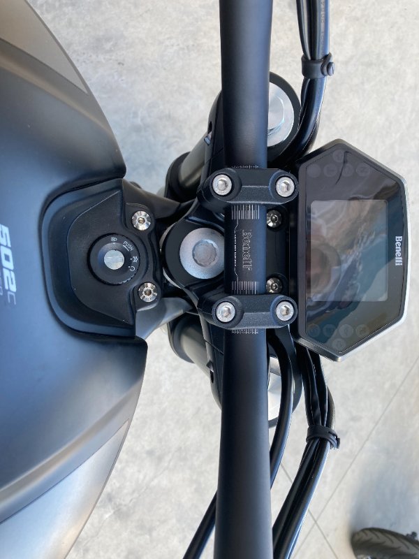 2021 Benelli 502C Black