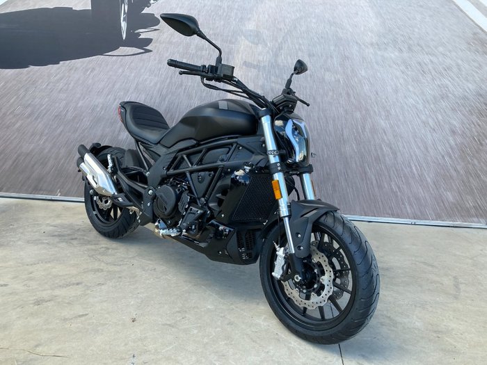 2021 Benelli 502C Black