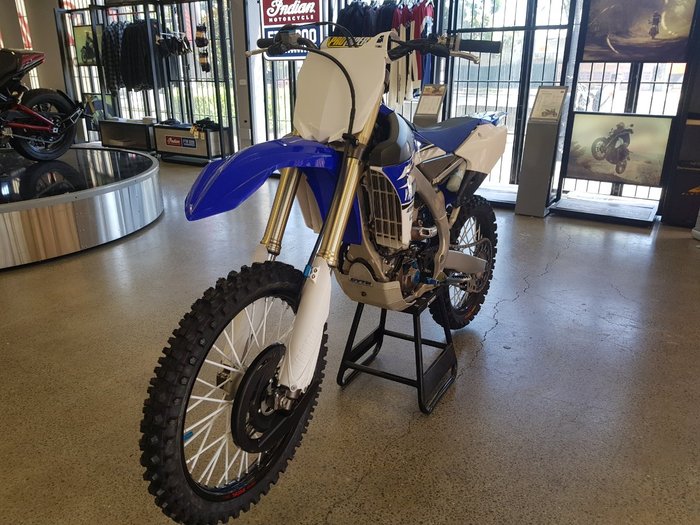 2017 Yamaha YZ450F Blue