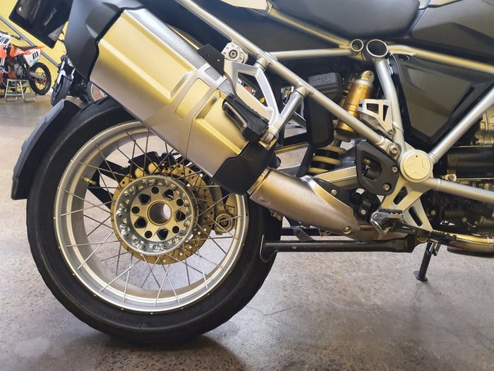 2016 BMW R1200 GS Red