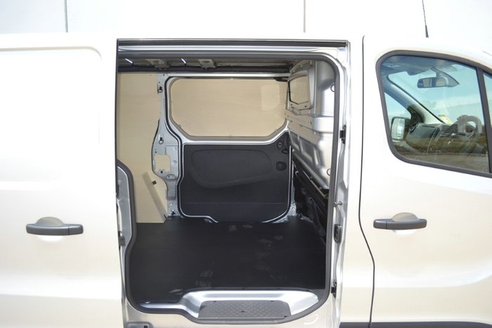 2020 Renault Trafic Premium 103kW X82 SILVER SWB MANUAL TRADE